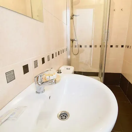 Letmalaga Gisela 922e Apartment